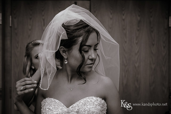 Hidden Springs Wedding by Dallas Wedding Photographers - K & S P